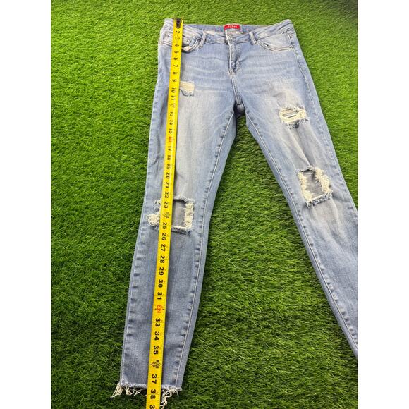 Guess Womens Distressed Skinny Jeans Light Wash Size 32x28 Raw Hem Stretch Denim - Picture 7 of 12